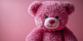 Kuscheltier auf der Landingpage zur Kinderzahnheilkunde – steht für Geborgenheit