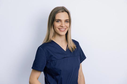 Zahnarzt Seckbach – Zahnärztin Dr. Elisabeth Ernst